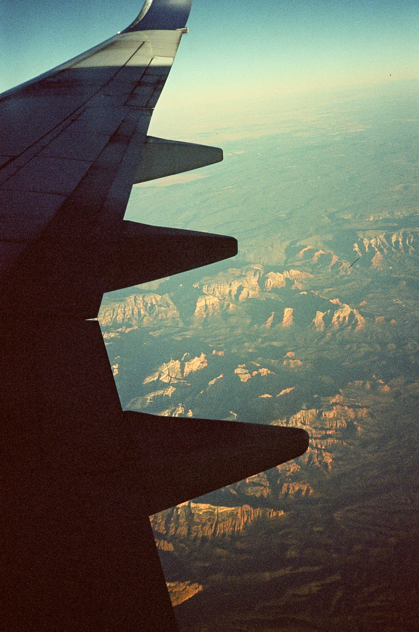 Grand Canyon, Olympus XA2, Kodak Vision3 500T